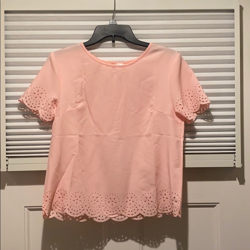 Pink Scalloped Top - Picture 2 of 4